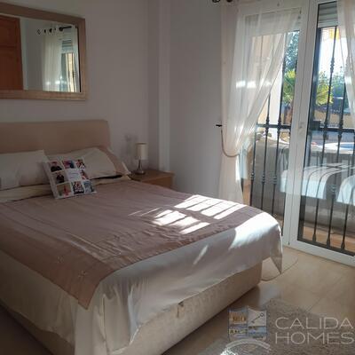 Villa Honeysuckle 1: Resale Villa in Arboleas, Almería