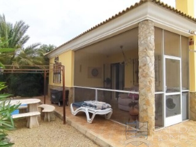 Villa Clematis : Resale Villa for Sale in Arboleas, Almería