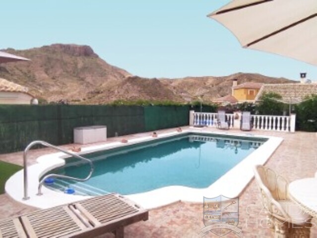 Villa Clematis : Resale Villa for Sale in Arboleas, Almería