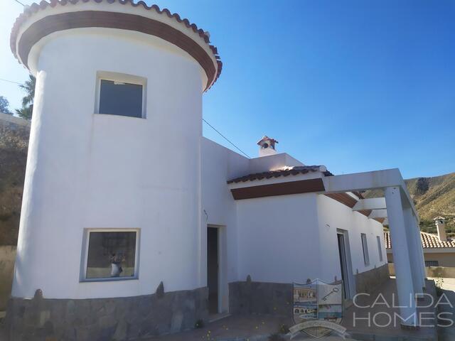 villa colorados: Herverkoop Villa te Koop in Arboleas, Almería