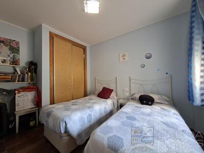 Villa Conchi: Resale Villa in Arboleas, Almería