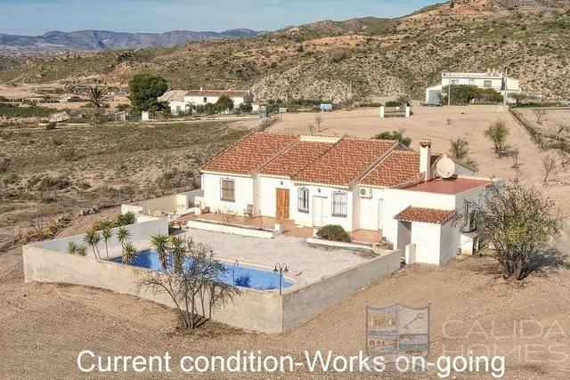 villa crystal: Resale Villa for Sale in Albox, Almería