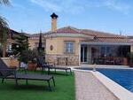 Villa Cuca: Resale Villa for Sale in Arboleas, Almería