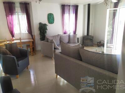 Villa Daisy : Resale Villa in Arboleas, Almería