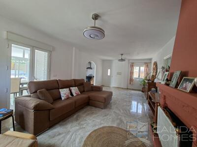 Villa de Luces: Resale Villa in Arboleas, Almería