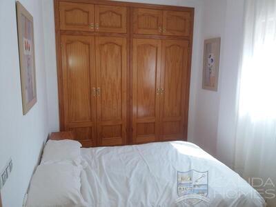Villa de Yuccas : Resale Villa in Arboleas, Almería