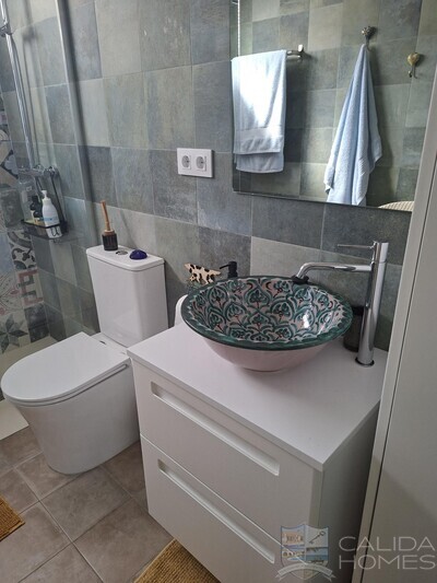 Villa Delight : Resale Villa in Arboleas, Almería