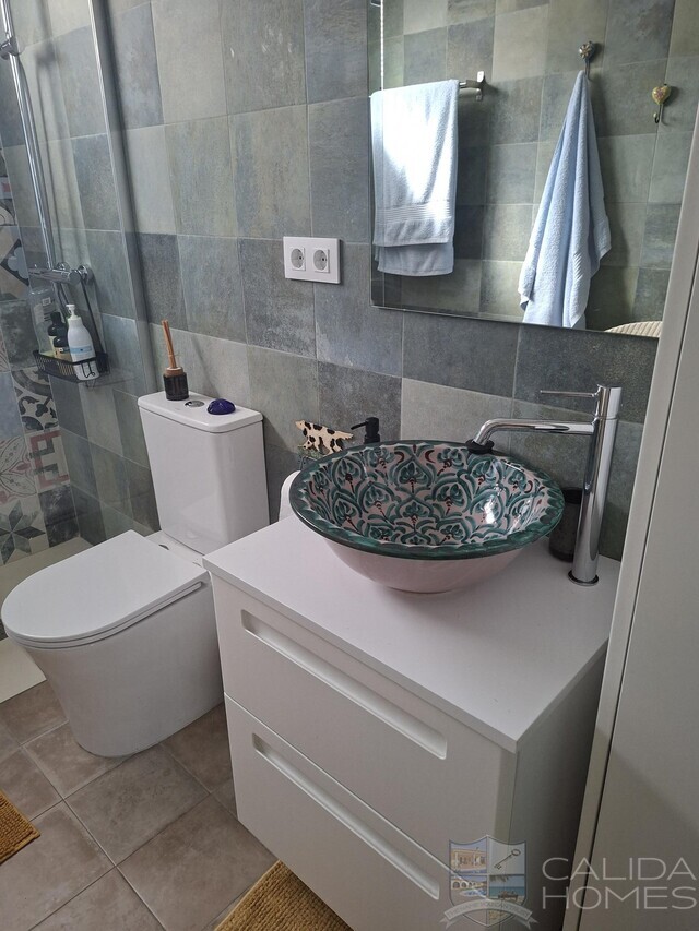 Villa Delight : Resale Villa for Sale in Arboleas, Almería