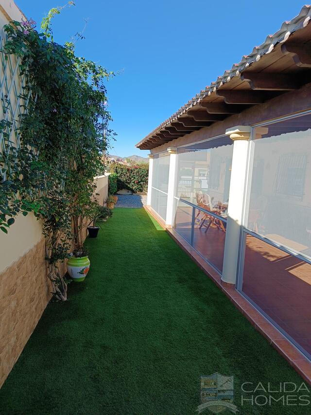 Villa Delphus : Revente Villa à vendre dans Arboleas, Almería