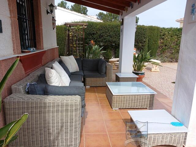 Villa Dragonfly : Herverkoop Villa te Koop in Arboleas, Almería