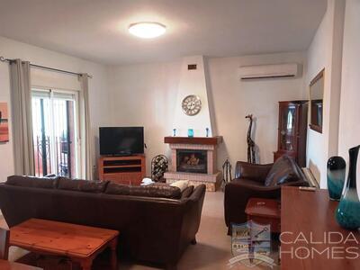 Villa Dragonfly : Resale Villa in Arboleas, Almería