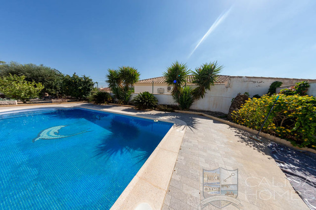 Villa Dulce : Resale Villa for Sale in Arboleas, Almería