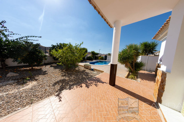 Villa Dulce : Resale Villa for Sale in Arboleas, Almería