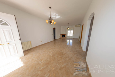 Villa Dulce : Resale Villa in Arboleas, Almería