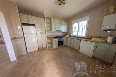 Villa Dulce : Resale Villa in Arboleas, Almería