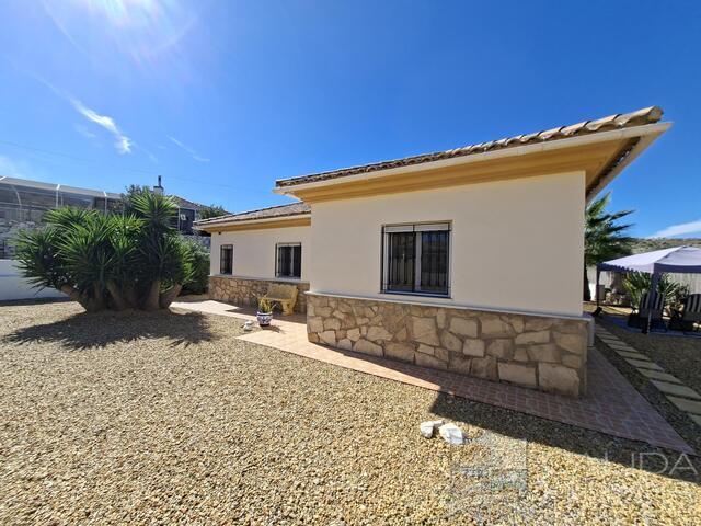Villa Dulce Suenos : Resale Villa for Sale in Arboleas, Almería