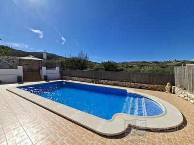 Villa Dulce Suenos : Resale Villa in Arboleas, Almería