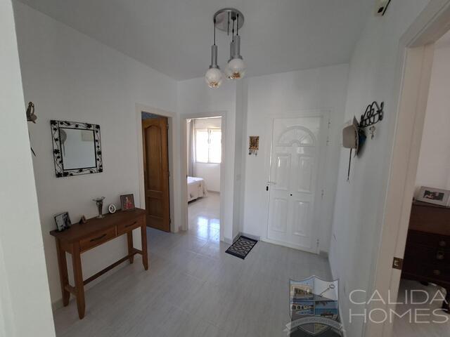 Villa Dulce Suenos : Resale Villa for Sale in Arboleas, Almería
