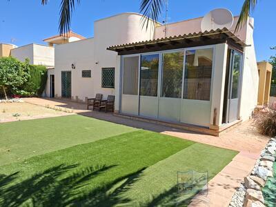 Villa Elefante : Resale Villa in La Alfoquia, Almería
