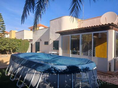 Villa Elefante : Resale Villa in La Alfoquia, Almería