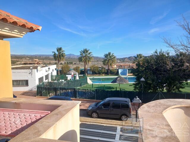 Villa Elefante : Resale Villa for Sale in La Alfoquia, Almería