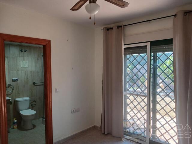 Villa Elefante : Resale Villa for Sale in La Alfoquia, Almería