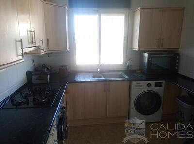 Villa Elm: Resale Villa in Arboleas, Almería