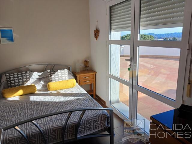 Villa Enchantment : Resale Villa for Sale in Partaloa, Almería