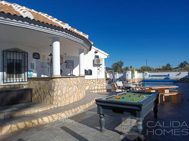 Villa Especial : Revente Villa à vendre dans Arboleas, Almería