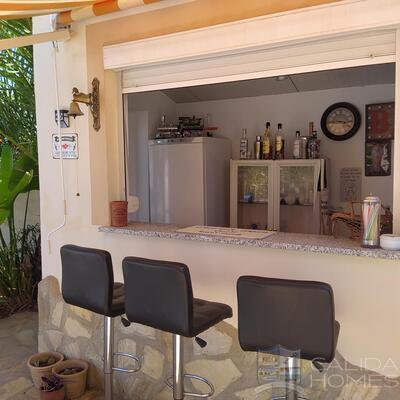Villa Esperanza : Herverkoop Villa in Arboleas, Almería
