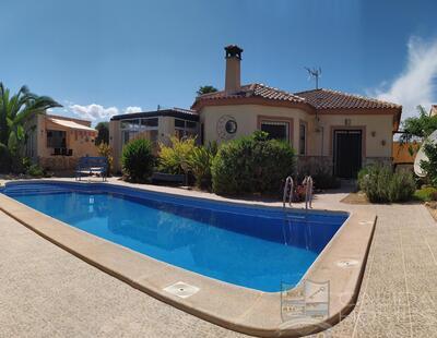 Villa Esperanza : Herverkoop Villa in Arboleas, Almería