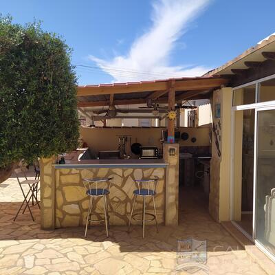 Villa Esperanza : Herverkoop Villa in Arboleas, Almería