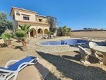 Villa Fantastico: Resale Villa for Sale in Zurgena, Almería