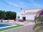 Villa Feliz: Resale Villa in Albanchez, Almería