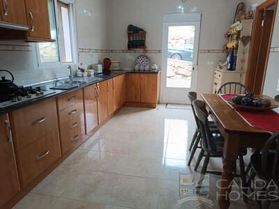 Villa Feliz: Herverkoop Villa in Albanchez, Almería