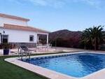 Villa Feliz: Resale Villa for Sale in Albanchez, Almería