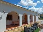 Villa Floral : Resale Villa in El Margen, Almería