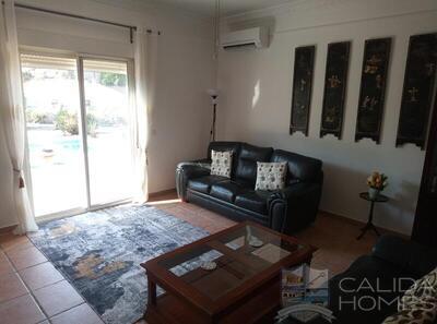 Villa Floral: Herverkoop Villa in Arboleas, Almería