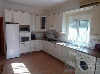 Villa Floral: Herverkoop Villa in Arboleas, Almería