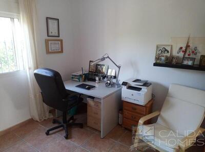 Villa Floral: Herverkoop Villa in Arboleas, Almería