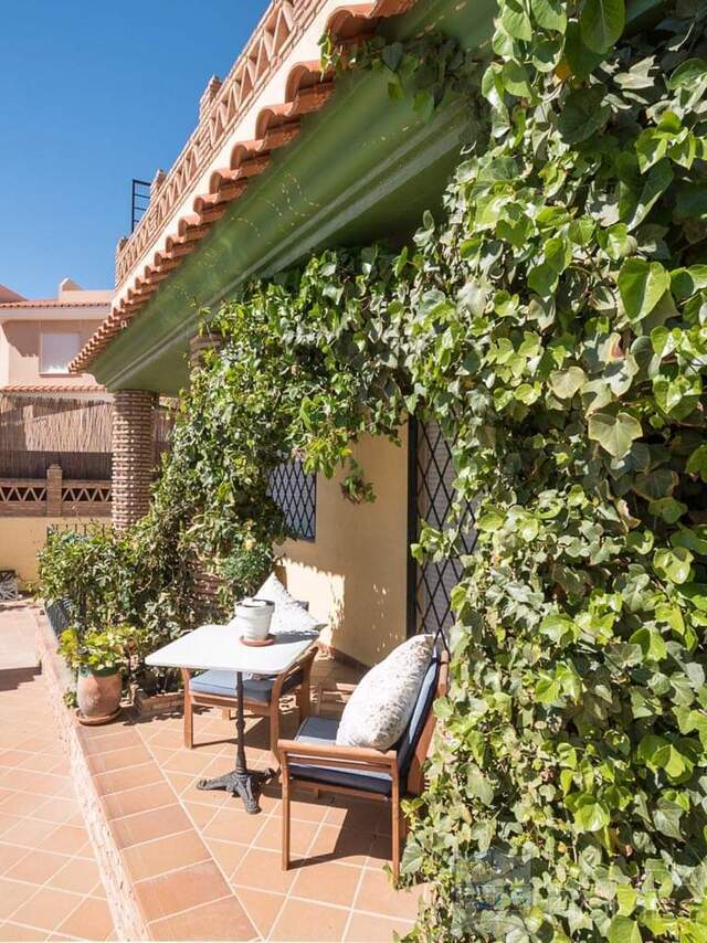 Villa Fortress: Resale Villa for Sale in (Cuevas Del Almanzora), Almería