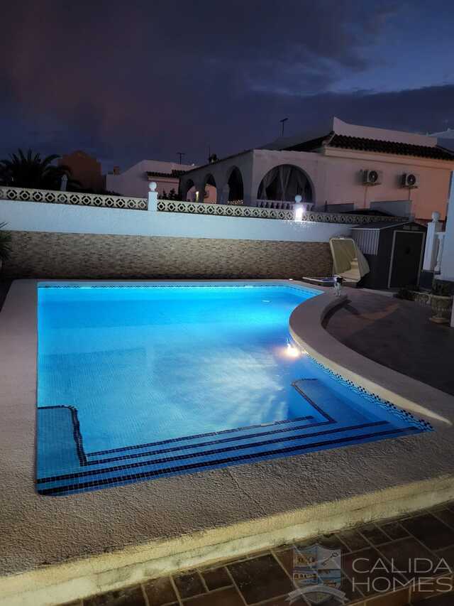 Villa Fortuna: Resale Villa for Sale in camposol, Murcia