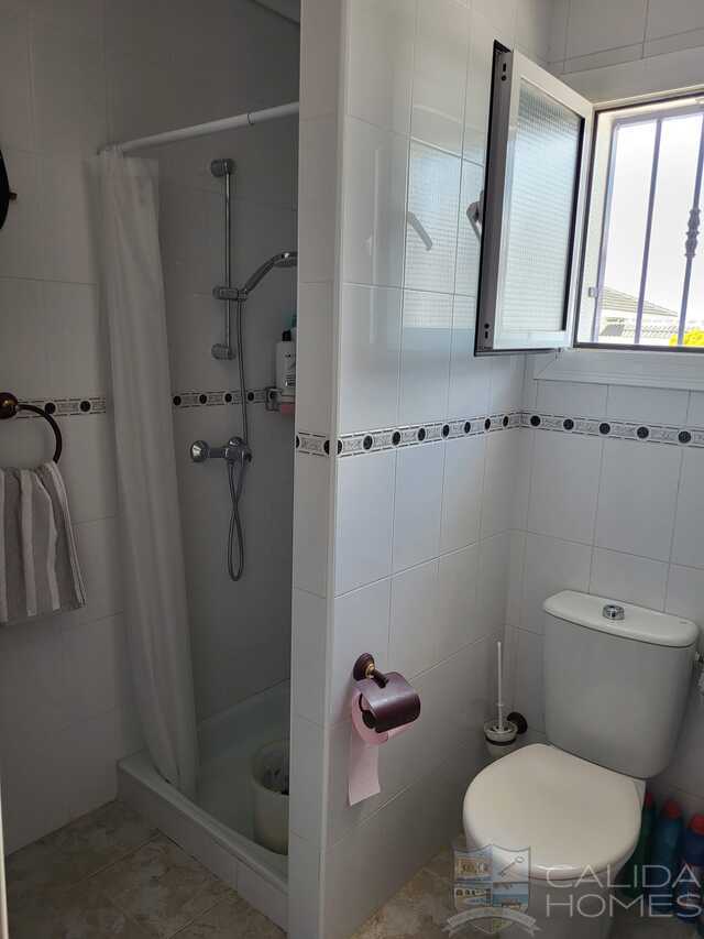 Villa Fortuna: Resale Villa for Sale in camposol, Murcia