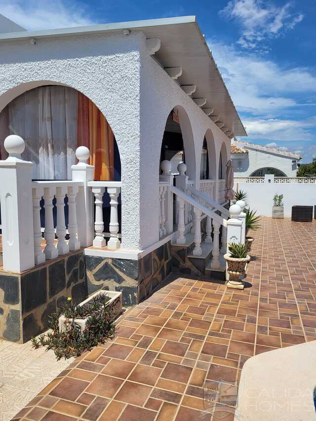 Villa Fortuna: Resale Villa for Sale in camposol, Murcia