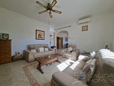 Villa Freesia : Resale Villa in Partaloa, Almería