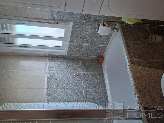 Villa Freesia : Resale Villa for Sale in Partaloa, Almería