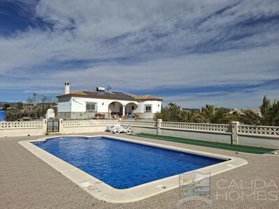 Villa Freesia : Resale Villa in Partaloa, Almería