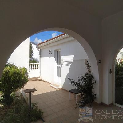 Villa Freesia La Perla : Resale Villa in Arboleas, Almería