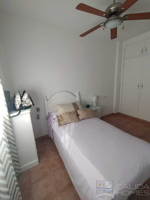 Villa Gladioli : Resale Villa for Sale in La Alfoquia, Almería