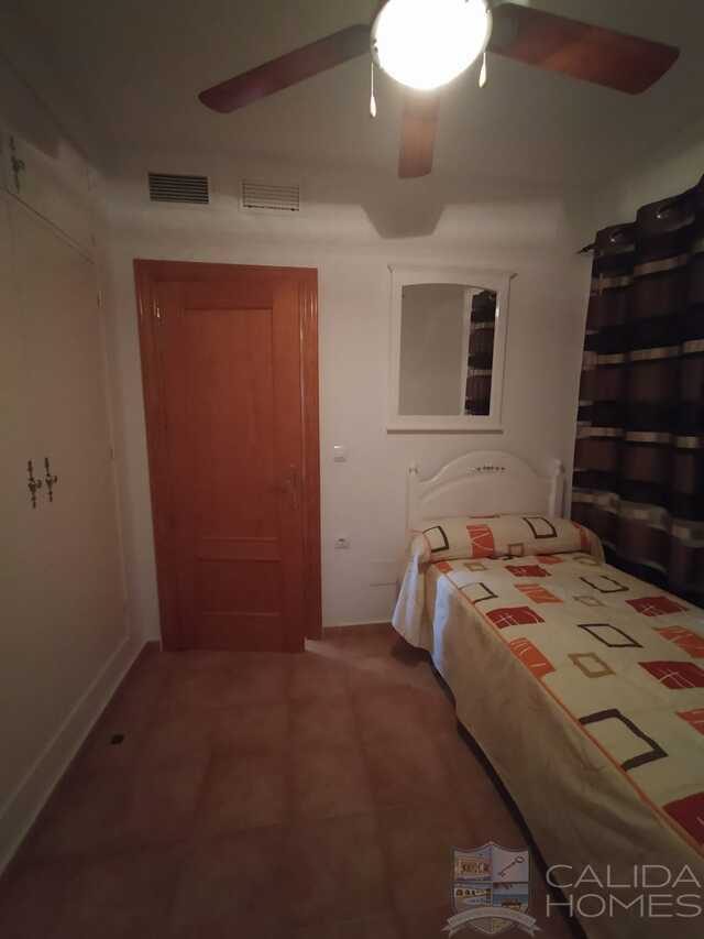 Villa Gladioli : Resale Villa for Sale in La Alfoquia, Almería